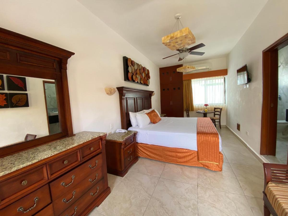 Hotel Las Golondrinas Playa del Carmen Exteriér fotografie