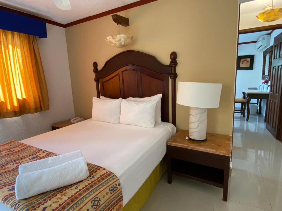 Hotel Las Golondrinas Playa del Carmen Exteriér fotografie