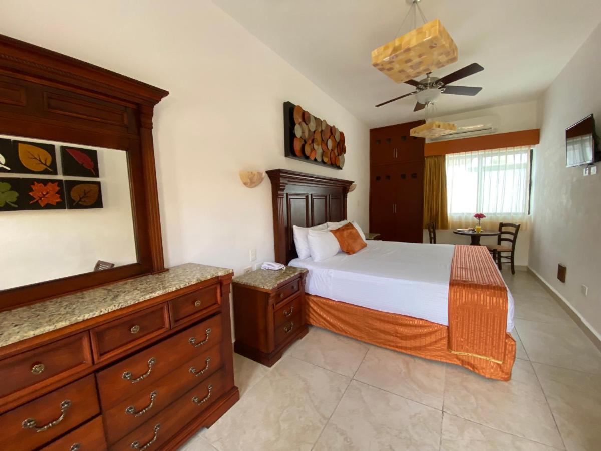 Hotel Las Golondrinas Playa del Carmen Exteriér fotografie